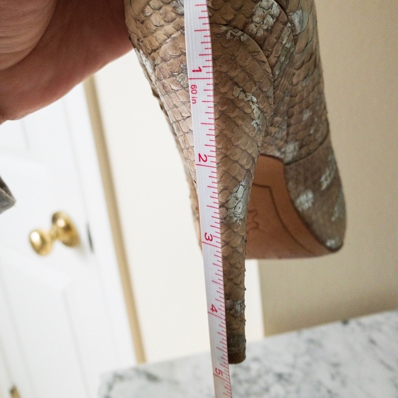 Joan & David High Heel Shoes - Picture 7 of 7